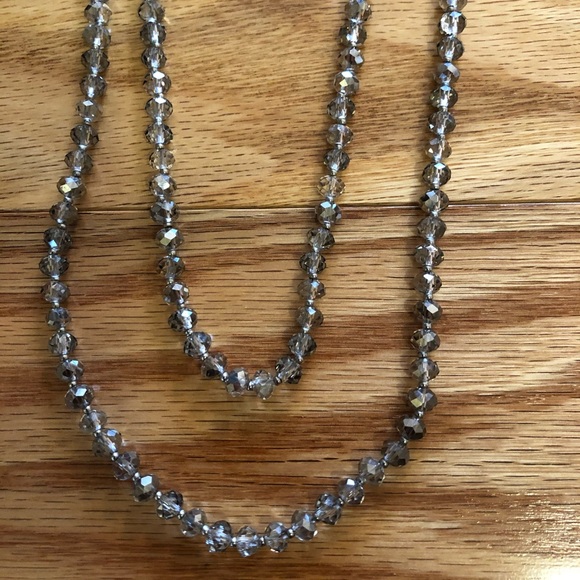 LOFT Long crystal beed necklace - Picture 4 of 4